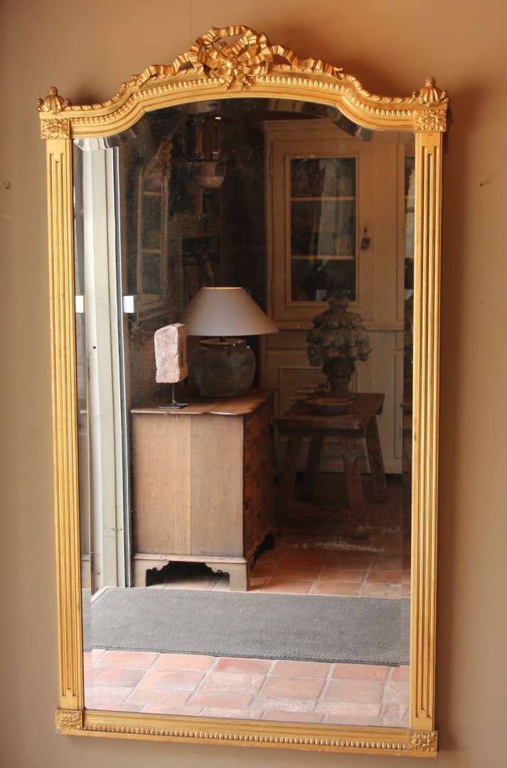 gro-er-antiker-franz-sischer-spiegel